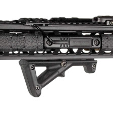 Передняя рукоятка Magpul AFG2 на Weaver/ Picatinny (полимер) черная фото 3