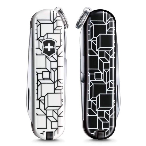 Ніж Victorinox Classic LE Cubic Illusion (0.6223.L2105) фото 4